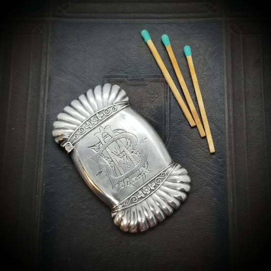 Antique Art Nouveau Sterling Silver Match Safe Vesta Case  Combed End