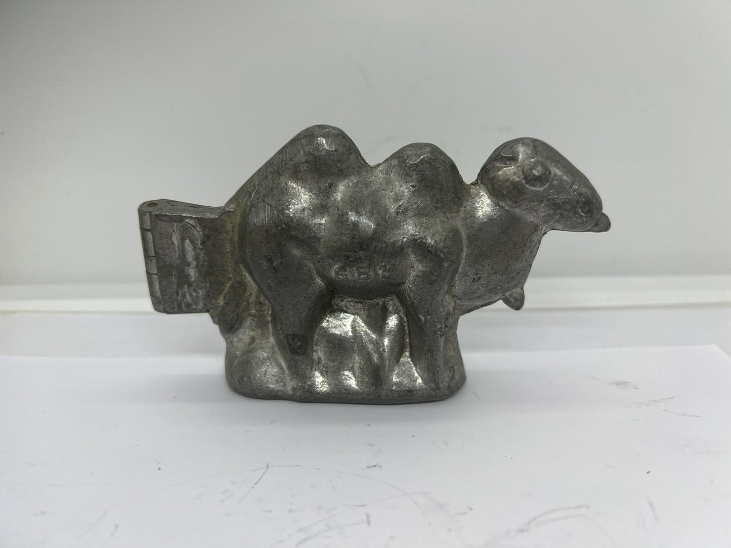 Antique Camel #681 Pewter Chocolate Candy Ice Cream Mold