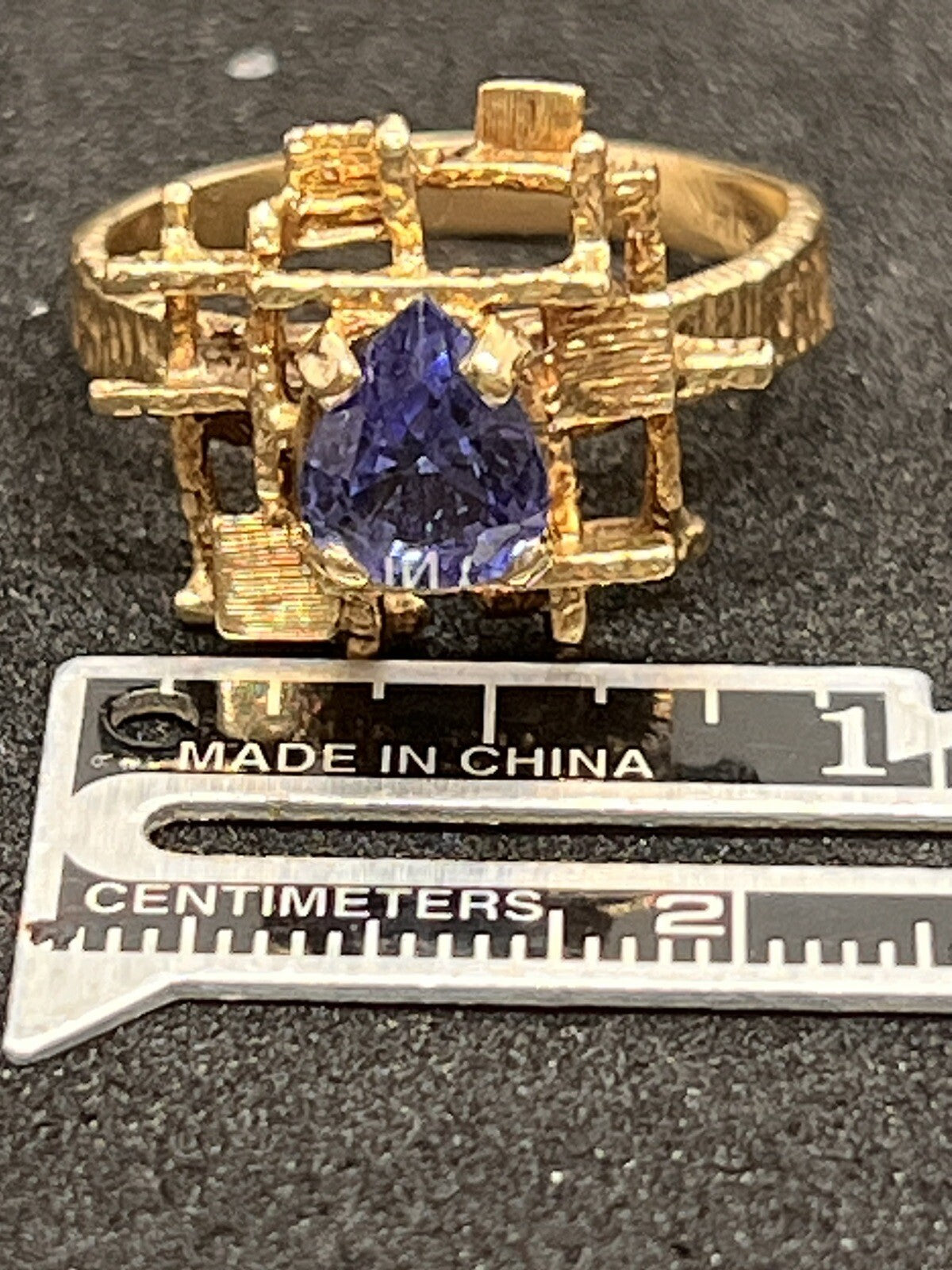 1980s Estate Tanzanite 14K Gold Geometric Cocktail Ring 6.7g Signed SJ