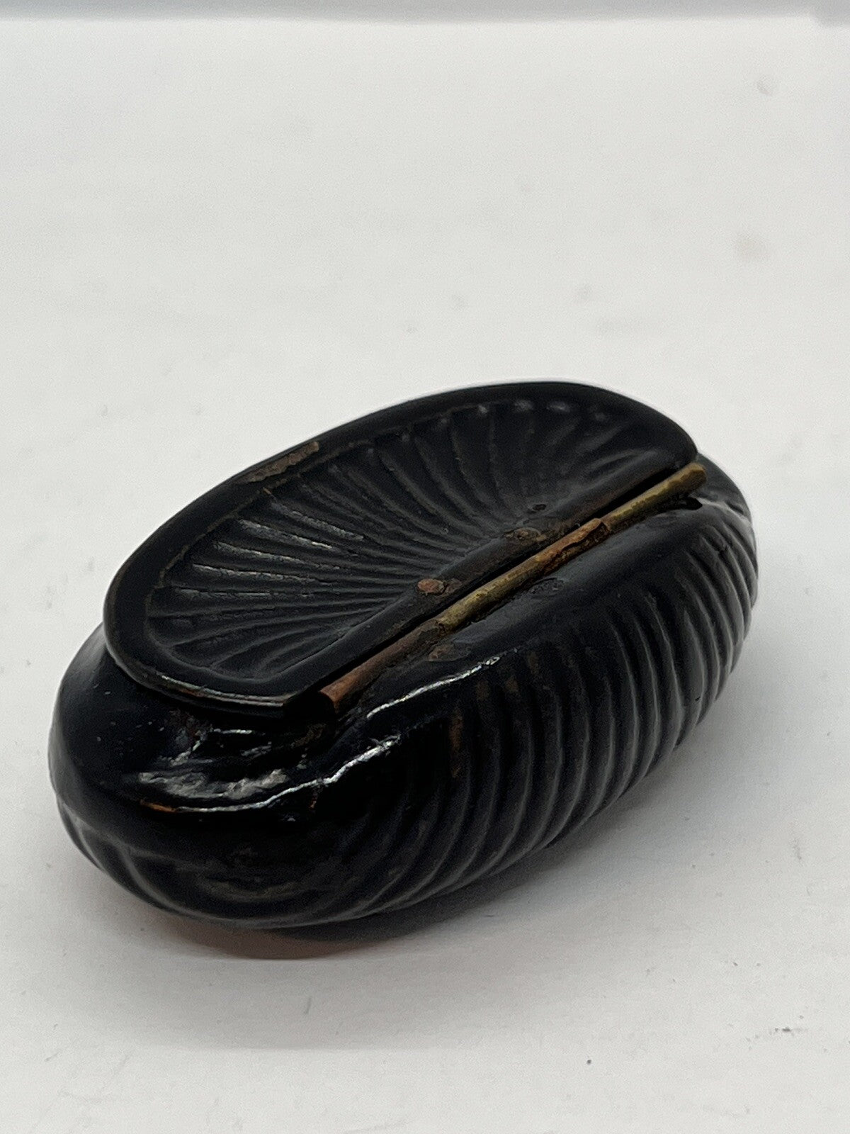Antique 18th Century French Scalloped Papier Paper Mache Lacquer Snuff Box