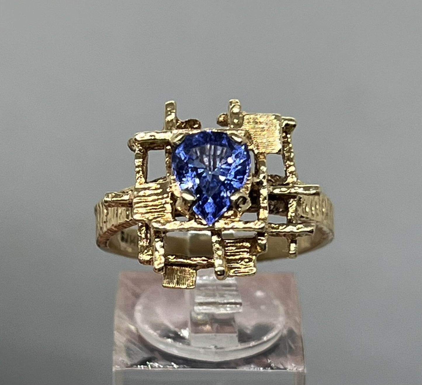 1980s Estate Tanzanite 14K Gold Geometric Cocktail Ring 6.7g Signed SJ