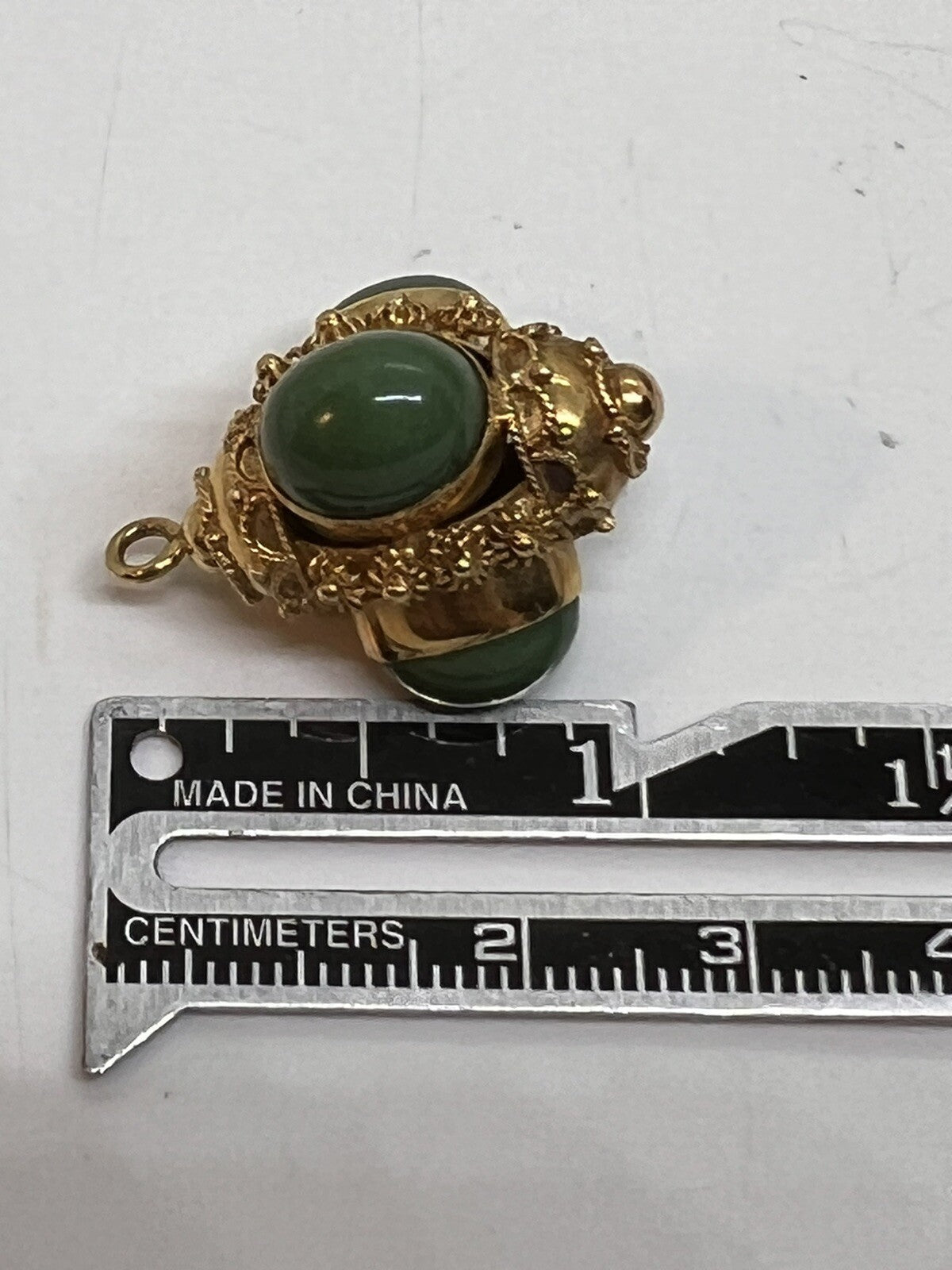 18K Gold Etruscan Revival Chrysoprase? Bracelet Charm Fob Necklace Pendant 6.5g