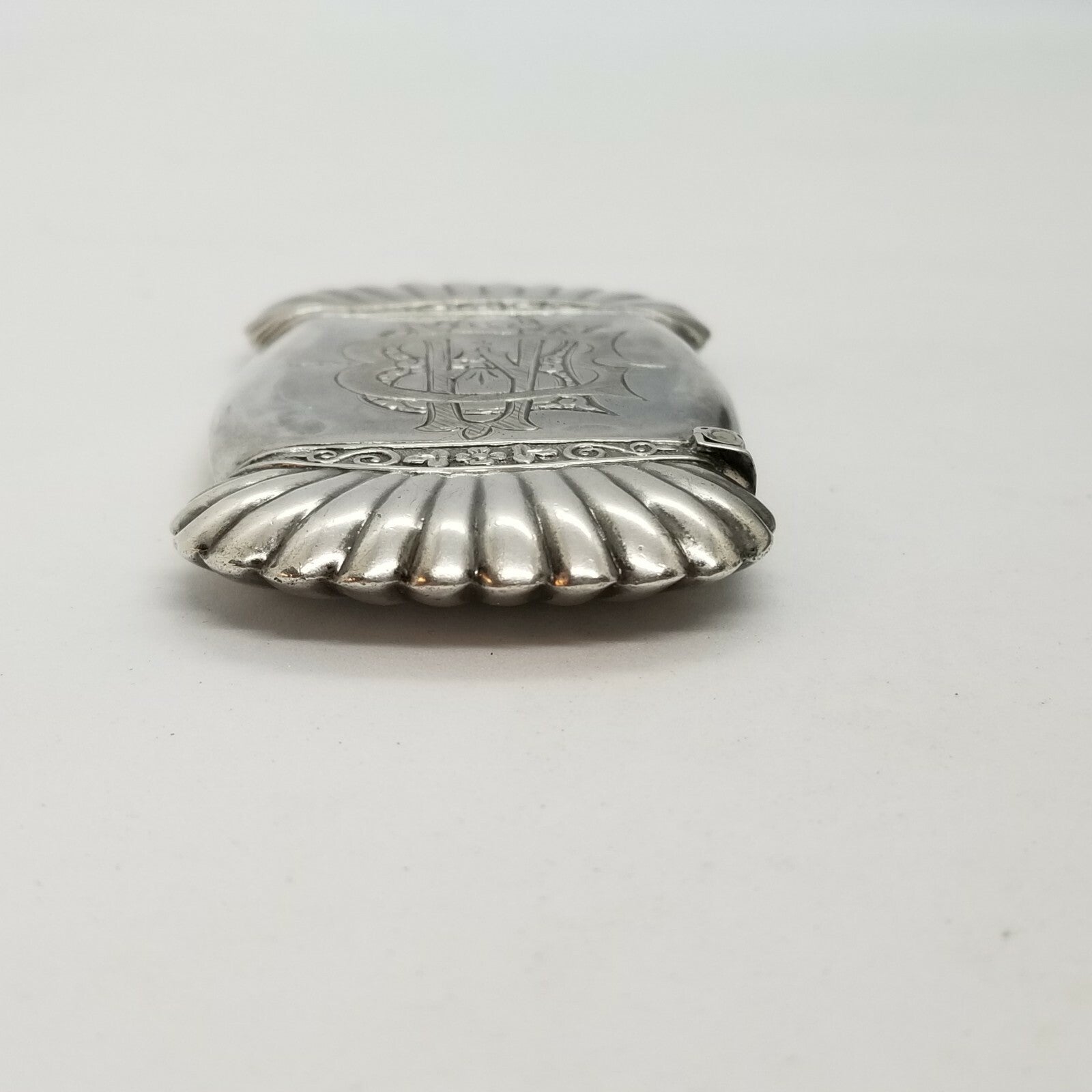 Antique Art Nouveau Sterling Silver Match Safe Vesta Case  Combed End