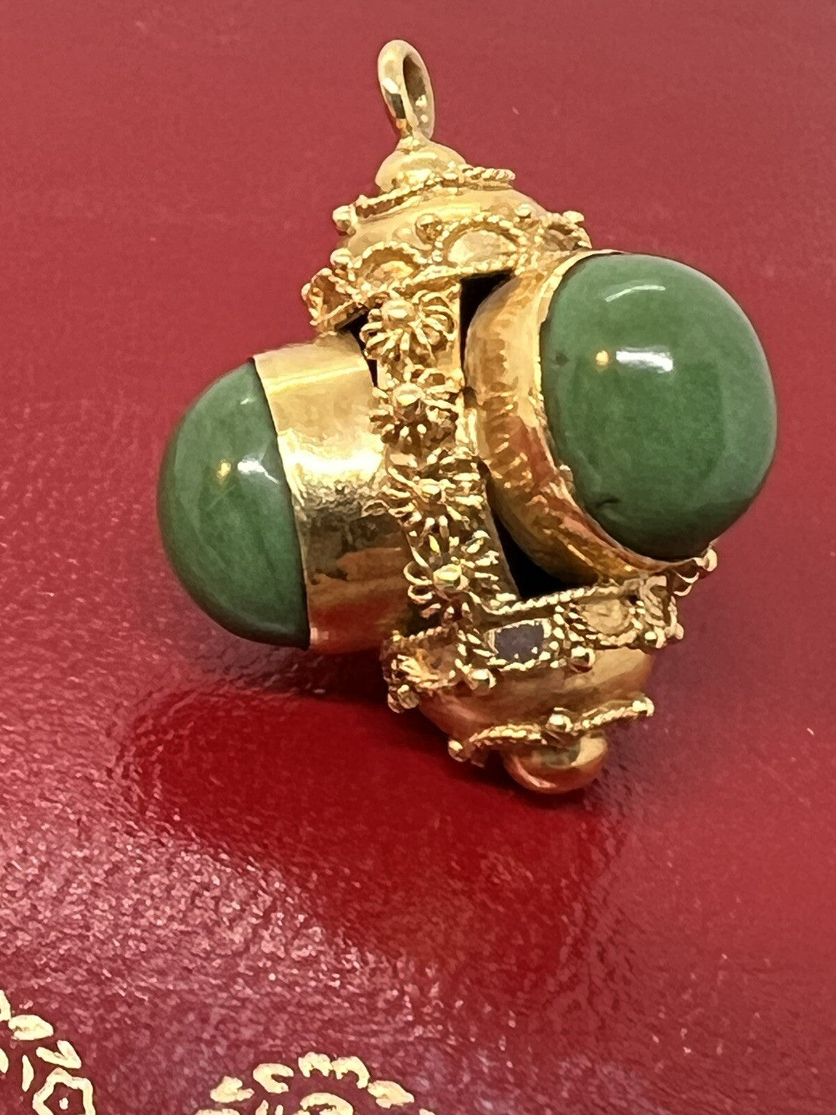 18K Gold Etruscan Revival Chrysoprase? Bracelet Charm Fob Necklace Pendant 6.5g
