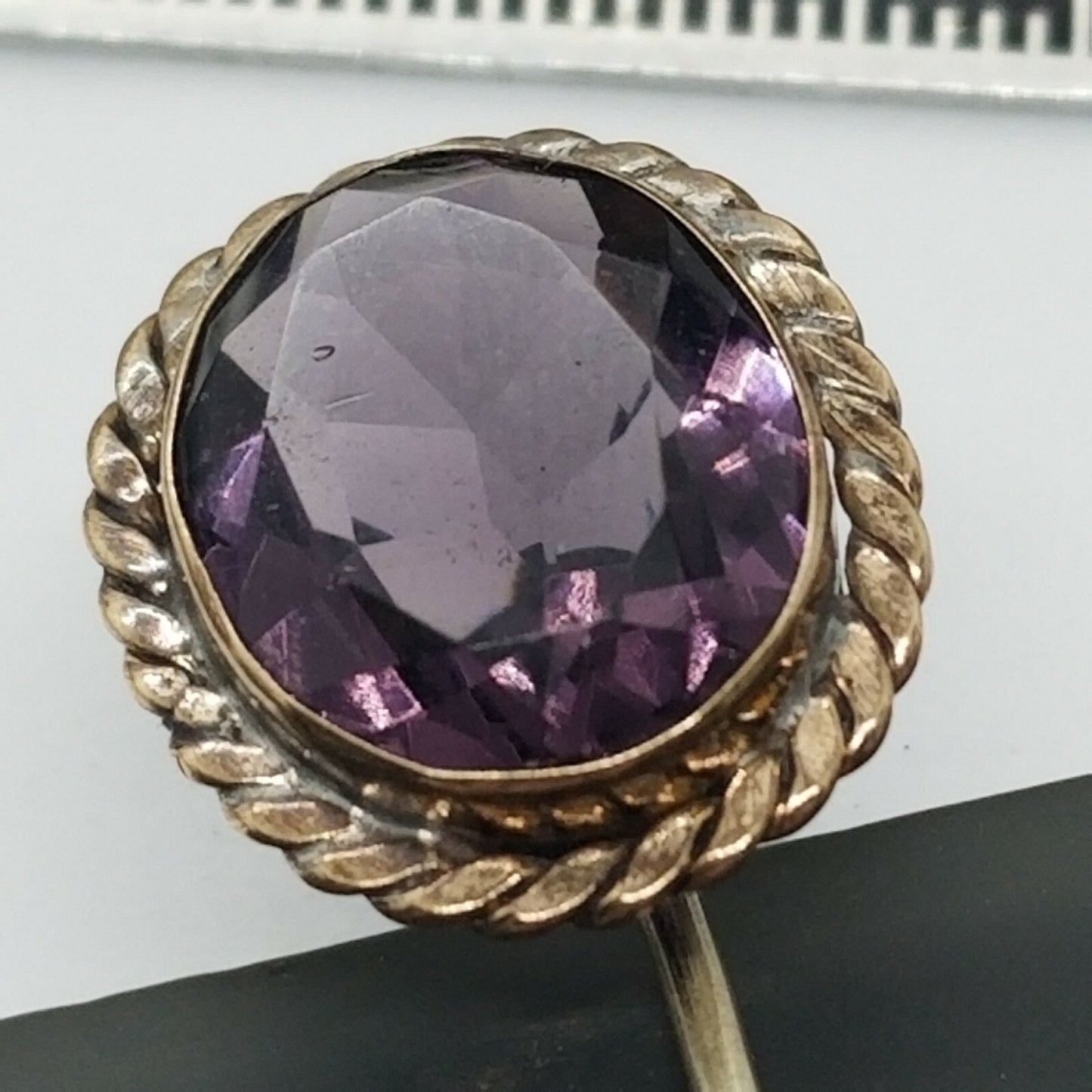 ANTIQUE Victorian 10K White Gold Bezel Set Large Amethyst Stick Hat Pin Vintage