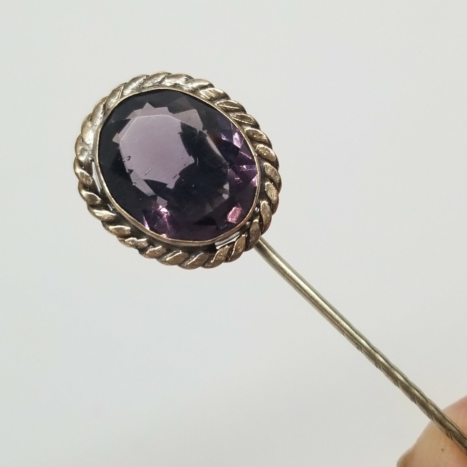 ANTIQUE Victorian 10K White Gold Bezel Set Large Amethyst Stick Hat Pin Vintage